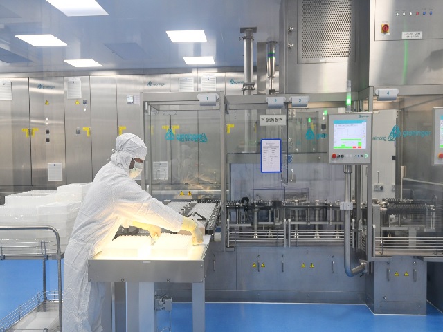Covidshield: Government may purchase 300-400 million doses of COVID vaccine by July 2021